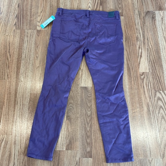 Level 99 size 12 petite purple pants. - Picture 7 of 9
